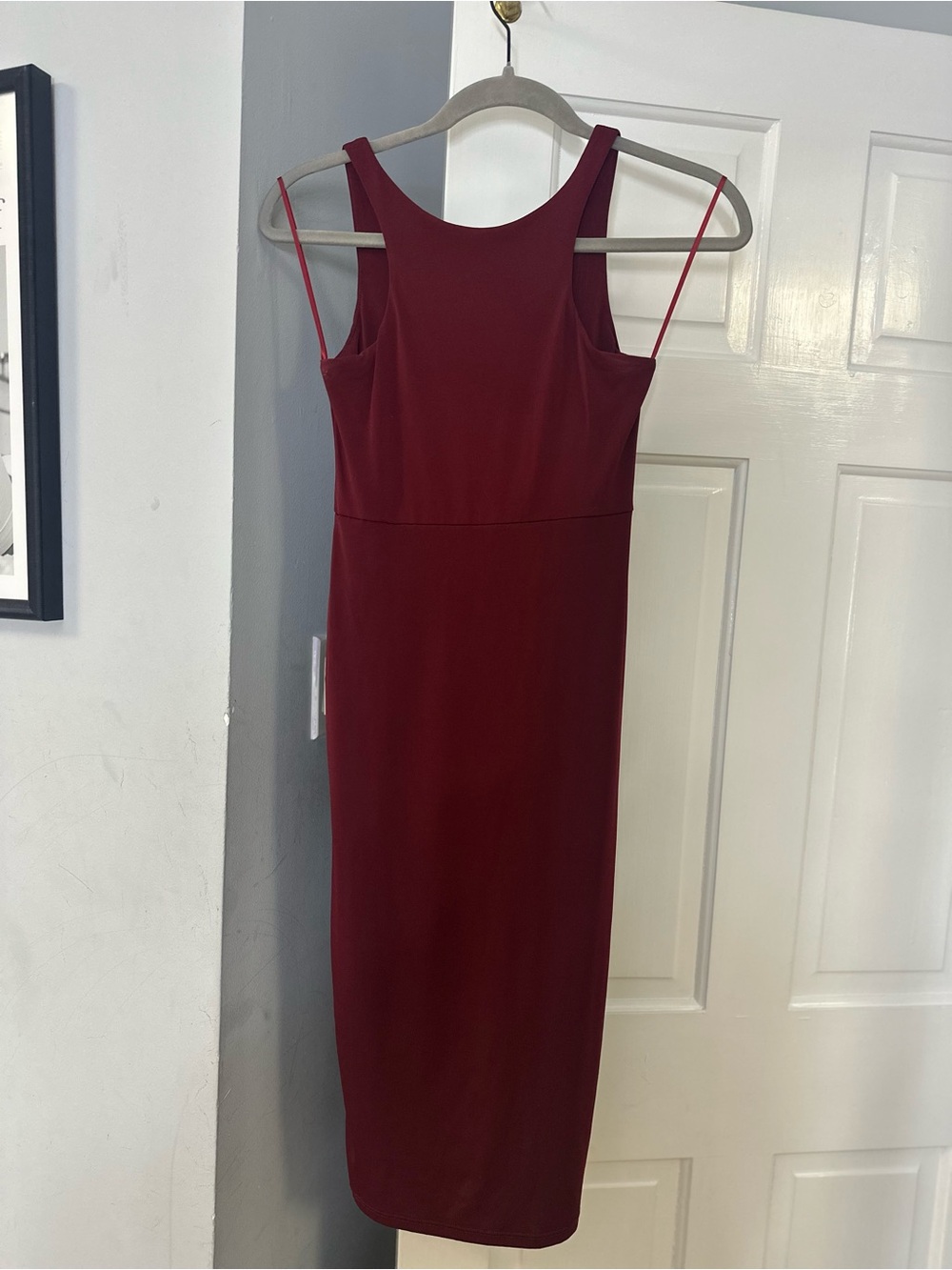 Women's Sleeveless Midi Dress in Wine